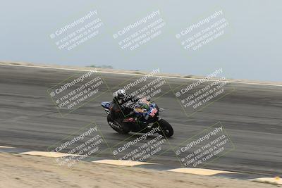 media/Nov-15-2025-Race Pace (Sat) [[8de605a2d8]]/Non Verified Riders (1st 20 Minutes)/Bowl (1015am)/